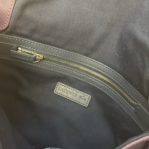 Lacoste Massenger bag - Picture 8 of 13